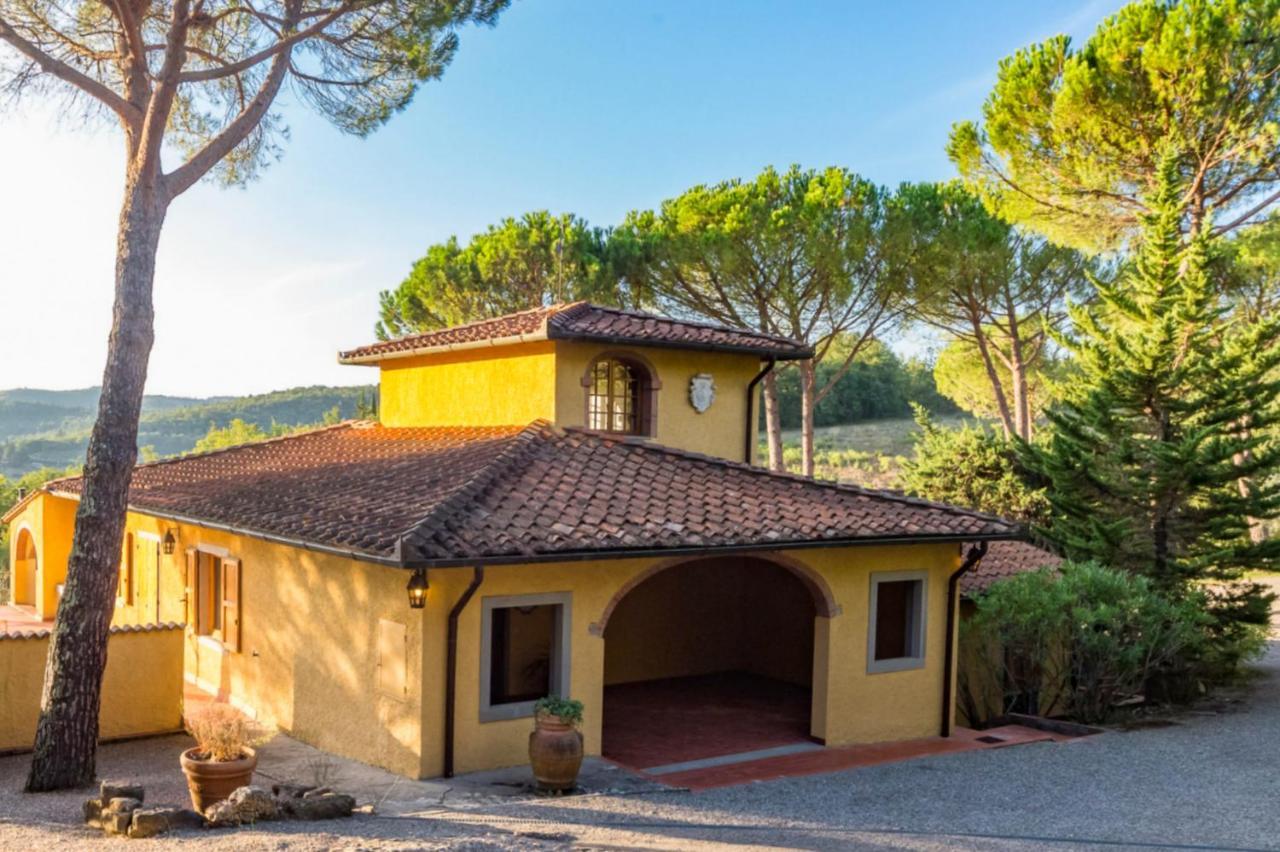Вілла Poggio D'Oro San Donato in Poggio Екстер'єр фото