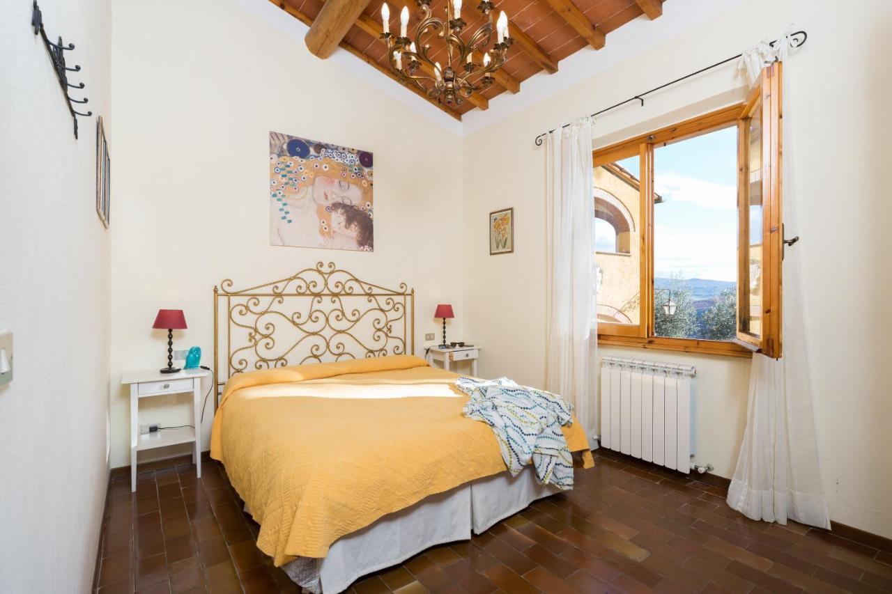 Вілла Poggio D'Oro San Donato in Poggio Екстер'єр фото